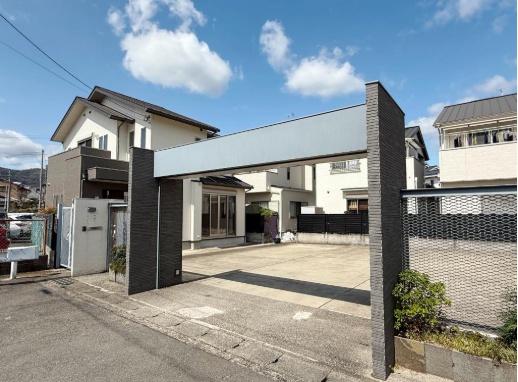 右京区嵯峨広沢南野町　中古戸建