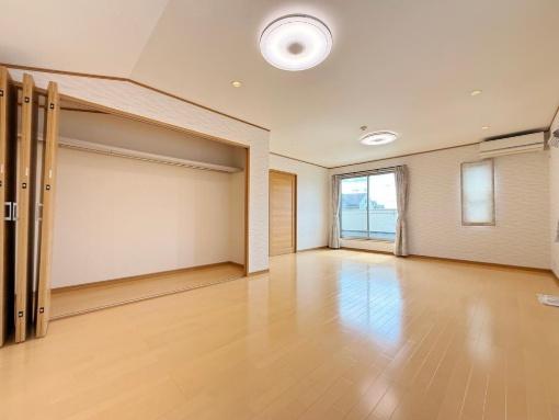 京都市右京区嵯峨広沢南野町の中古一戸建て