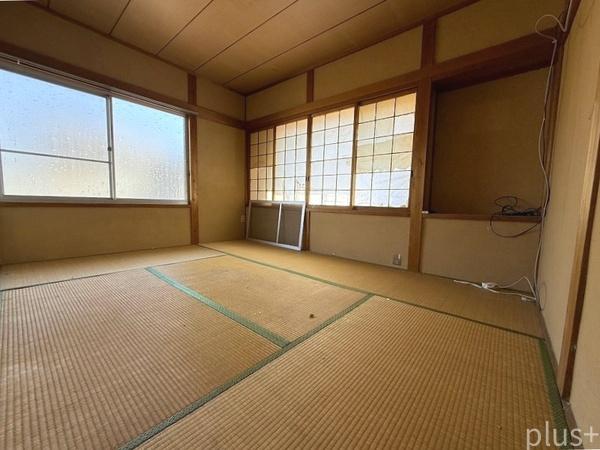 京都市右京区太秦開日町の中古一戸建て