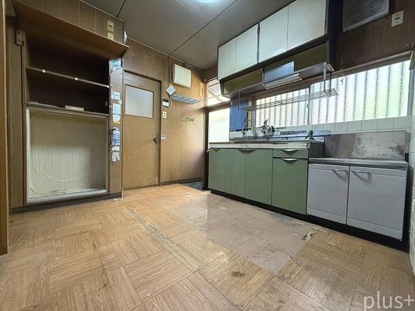 京都市右京区鳴滝音戸山町の中古一戸建て