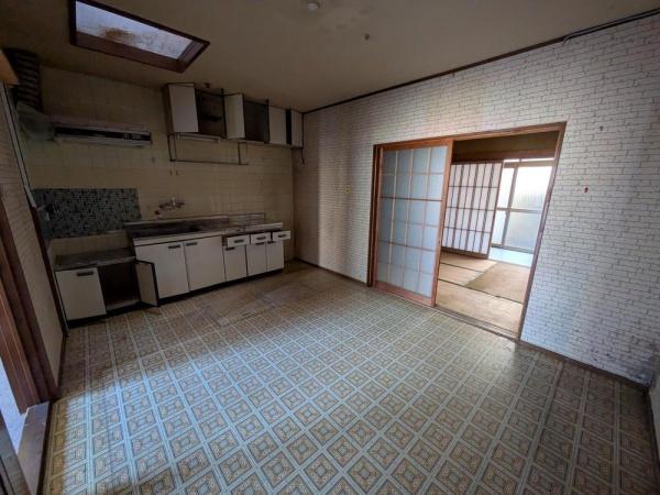 京都市右京区嵯峨野千代ノ道町の中古一戸建て