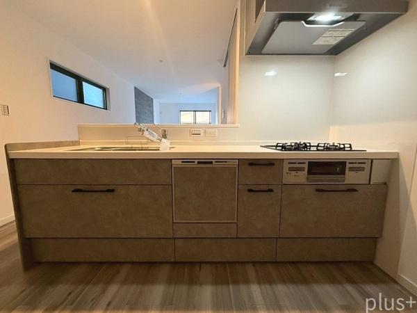 右京区西京極西向河原町　新築戸建