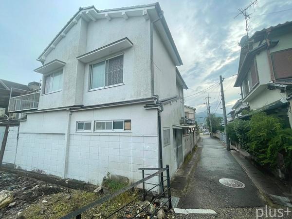 京都市右京区嵯峨広沢北下馬野町の土地