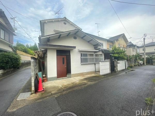 京都市右京区嵯峨広沢北下馬野町の土地