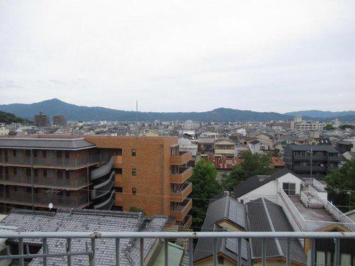 衣笠グリーンハイツ