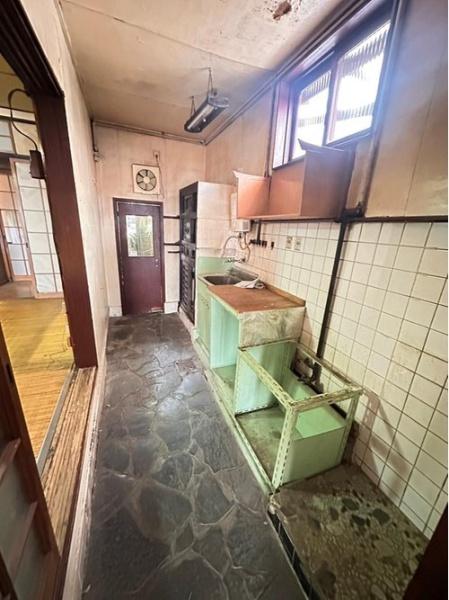 京都市中京区聚楽廻西町の中古一戸建て