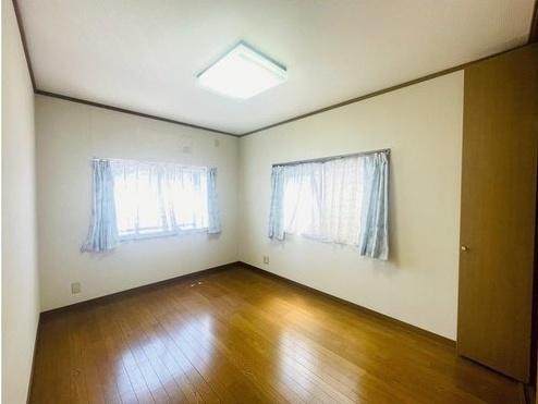 京都市右京区嵯峨伊勢ノ上町の中古一戸建て