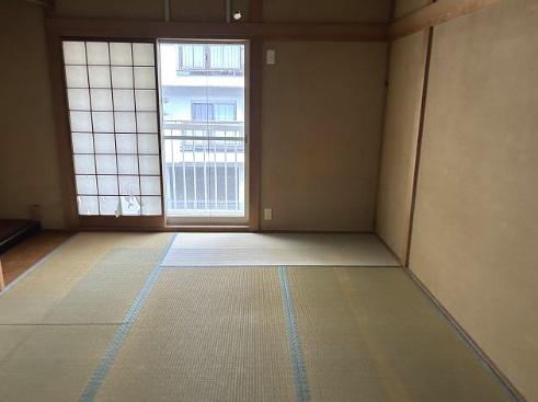 京都市右京区鳴滝川西町の中古一戸建て