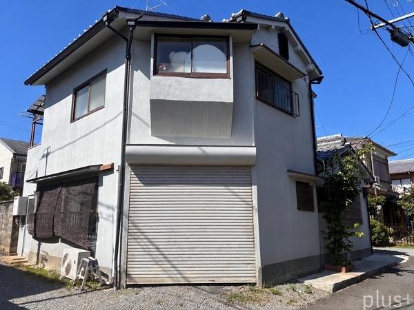 嵯峨大覚寺　三方向角地の家