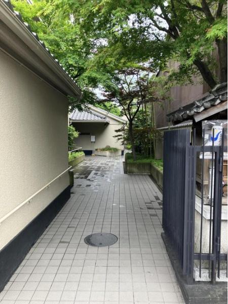 日商岩井丸太町高陽院ハイツ