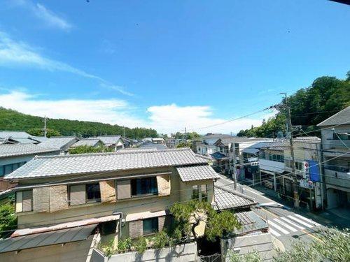 京都市右京区鳴滝松本町の中古一戸建て