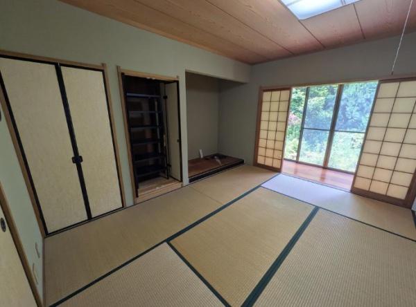 京都市右京区梅ケ畑向ノ地町の中古一戸建て
