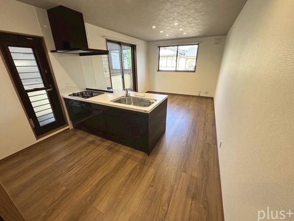 北区小山板倉町　築後未入居