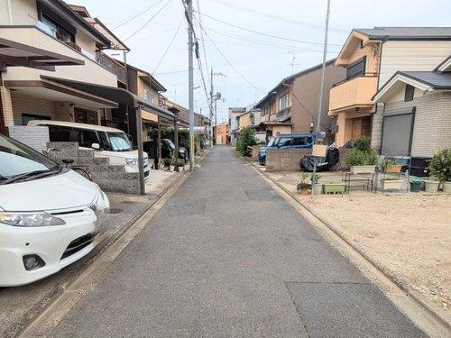 右京区龍安寺西ノ川町 新築戸建(前面道路含む現地写真)