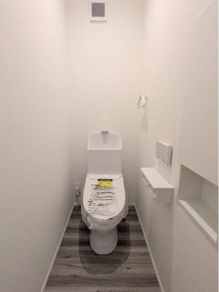 右京区龍安寺西ノ川町 新築戸建(トイレ)