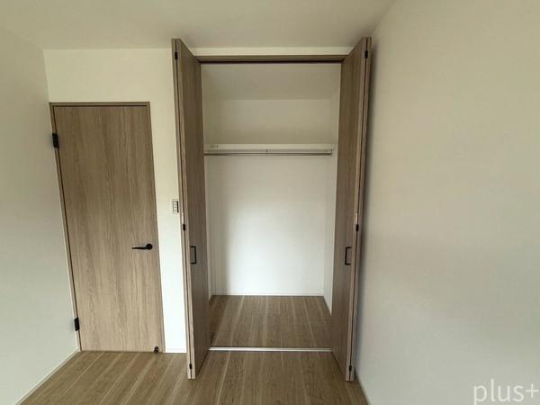 右京区梅津開キ町 新築戸建(収納)