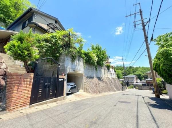 京都市右京区梅ケ畑高鼻町の中古一戸建て