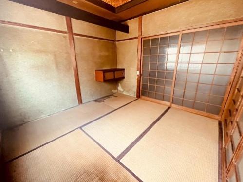京都市中京区西ノ京西鹿垣町の中古一戸建て