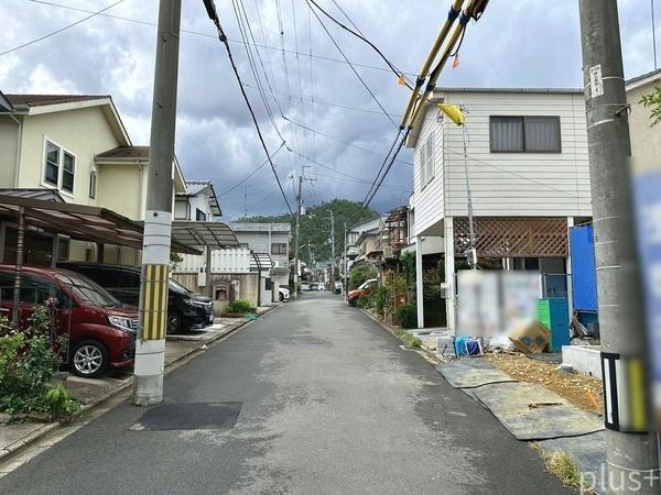 北区大宮西野山町 新築戸建(前面道路含む現地写真)