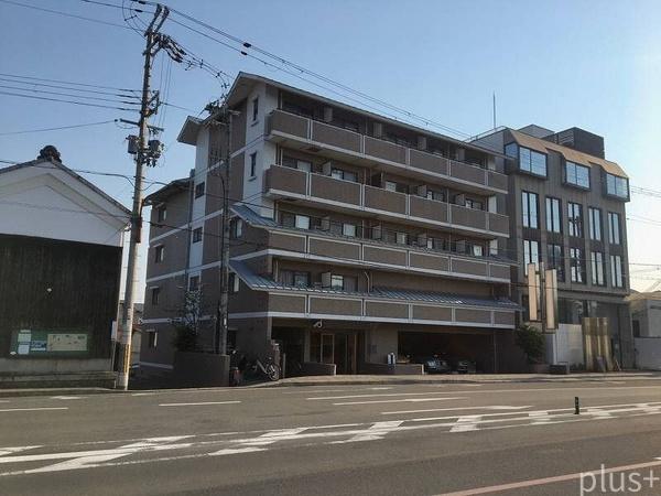 プレサンス京都二条城前
