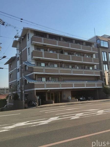 プレサンス京都二条城前