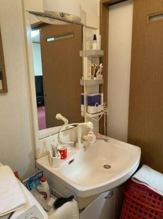 京都市右京区梅津罧原町の中古一戸建て(洗面台・洗面所)