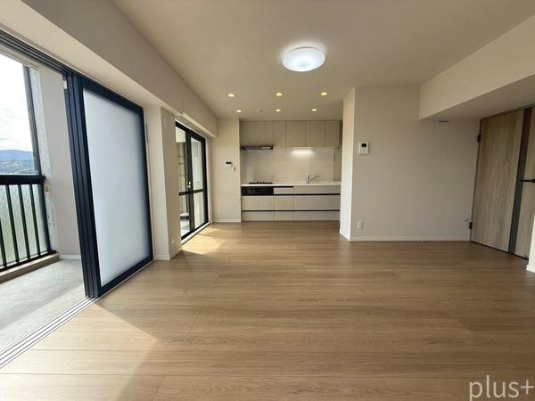 嵐山ロイアルハイツ3号棟