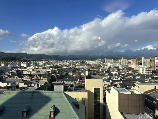 パークホームズ今出川