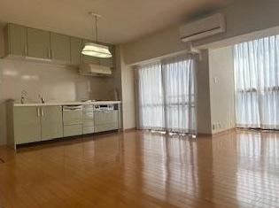 嵐山ロイアルハイツ3号棟