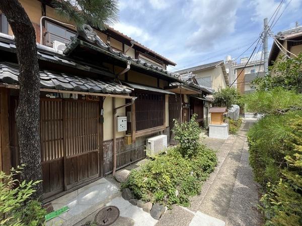 北区小山下総門町　中古テラス