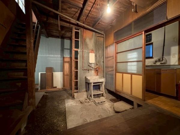 京都市中京区壬生高樋町の中古一戸建て