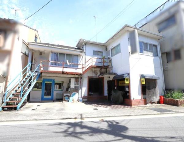 右京区嵯峨広沢御所ノ内町　店舗付中古戸建