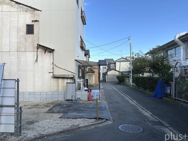 北区大将軍坂田町 新築戸建(前面道路含む現地写真)