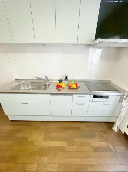 京都市右京区梅津罧原町の中古一戸建て(キッチン)