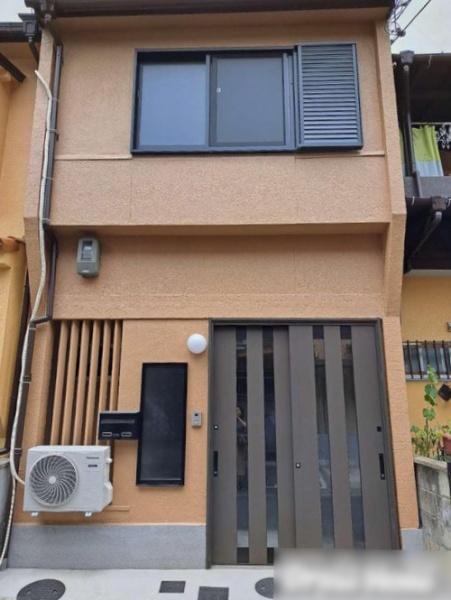 右京区太秦小手角町 中古テラス