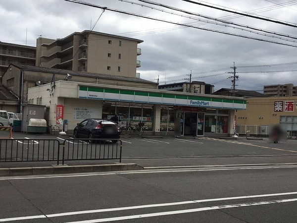 ベラジオ京都西院ウエストシティ2(ファミリーマート西院清水町店)