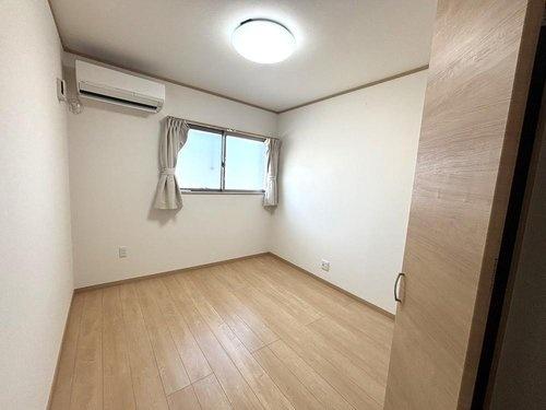 京都市右京区太秦辻ケ本町の中古一戸建て