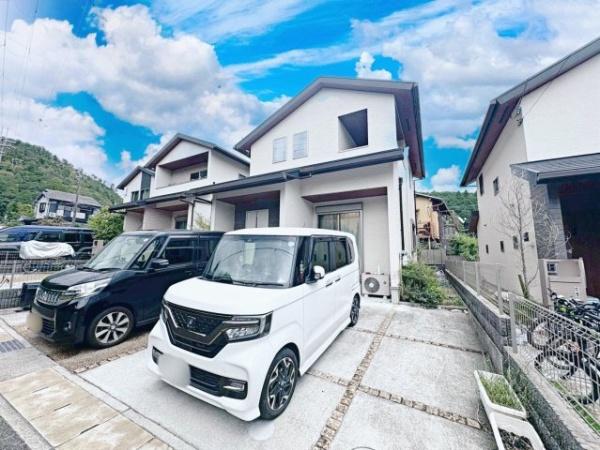京都市右京区鳴滝般若寺町の中古一戸建て