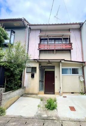 右京区嵯峨釈迦堂大門町　中古テラス