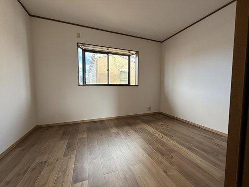 京都市右京区太秦西野町の中古一戸建て