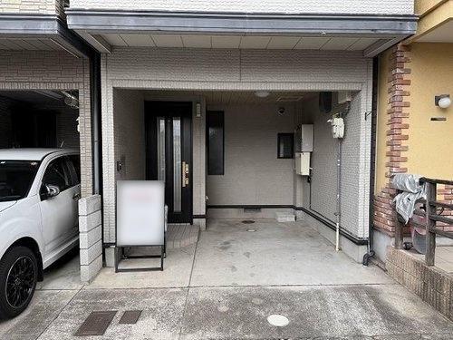 京都市右京区太秦西野町の中古一戸建て