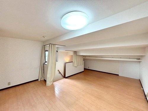 京都市右京区西京極東町の中古一戸建て