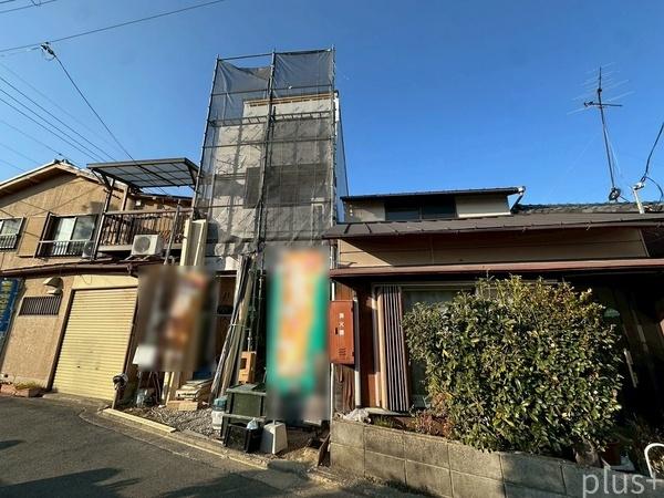 右京区太秦安井辰巳町　新築戸建