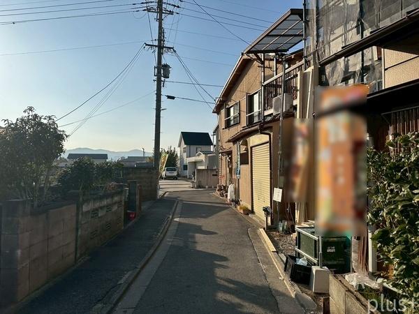 右京区太秦安井辰巳町　新築戸建