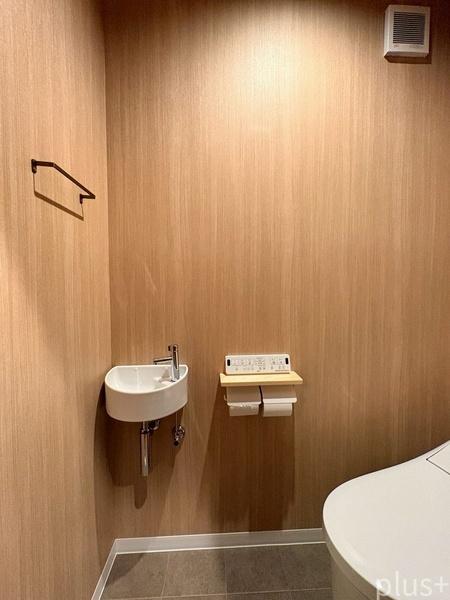 御所西　鉄骨造の店舗付住宅