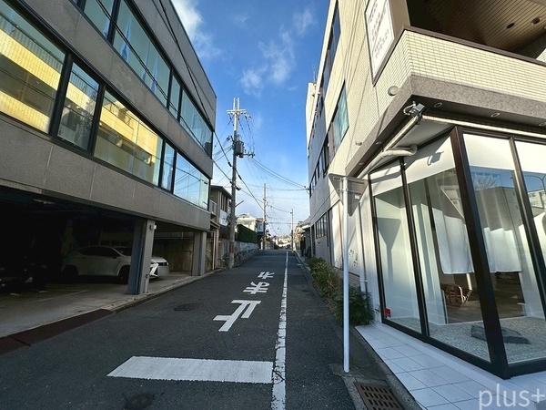 北区衣笠東御所ノ内町　店舗付住宅