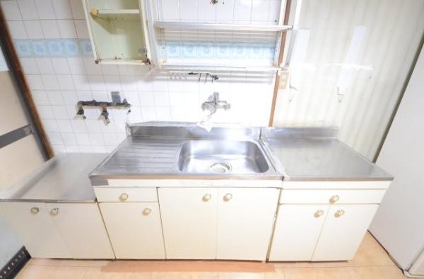 北区小山東元町　店舗付中古戸建