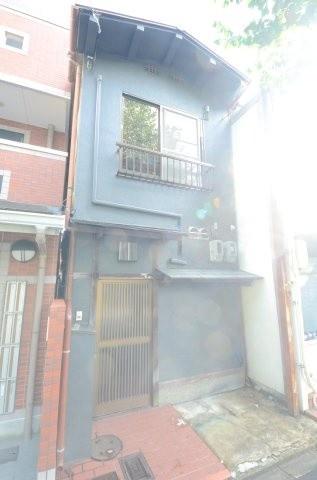 北区小山東元町　店舗付中古戸建