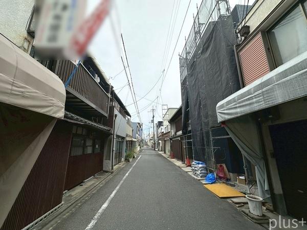 右京区太秦安井藤ノ木町　新築戸建