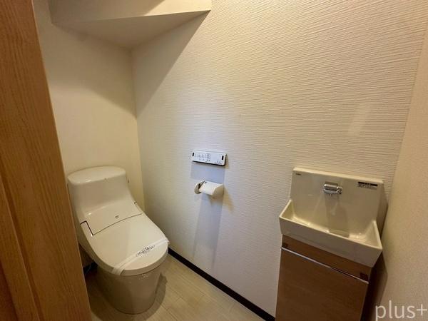 京都市中京区三条油小路町の中古一戸建て